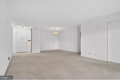 8380 Greensboro Drive #525, McLean, VA 22102 - Photo 5