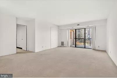 8380 Greensboro Drive #525, McLean, VA 22102 - Photo 3