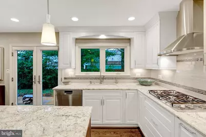 2806 Oakton Manor Court, Oakton, VA 22124 - Photo 21