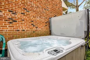 2806 Oakton Manor Ct, Oakton, VA 22124 - Photo 49