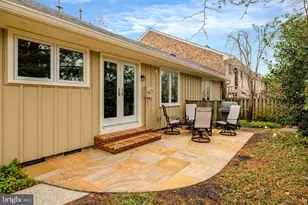 2806 Oakton Manor Ct, Oakton, VA 22124 - Photo 47