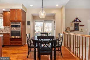 12822 Monroe Manor Dr, Oak Hill, VA 20171 - Photo 11