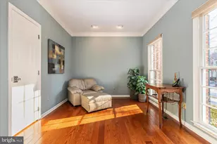 12822 Monroe Manor Dr, Oak Hill, VA 20171 - Photo 17