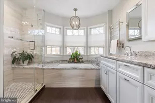 12822 Monroe Manor Dr, Oak Hill, VA 20171 - Photo 23