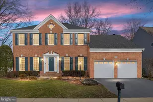 12822 Monroe Manor Dr, Oak Hill, VA 20171 - Photo 5