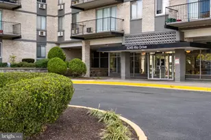 3245 Rio Dr, Falls Church, VA 22041 - Photo 1