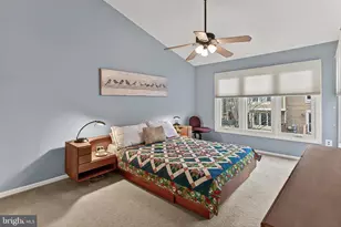 1081 Trevino Ln, Herndon, VA 20170 - Photo 19