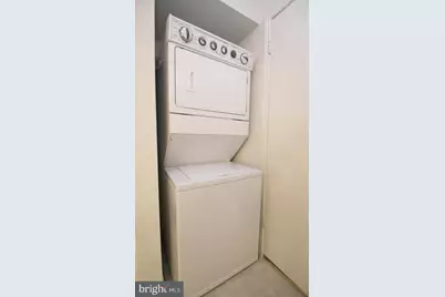 3902 Penderview Drive #1423, Fairfax, VA 22033 - Photo 17