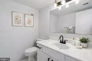 3713 S George Mason Dr, Falls Church, VA 22041 - Photo 27