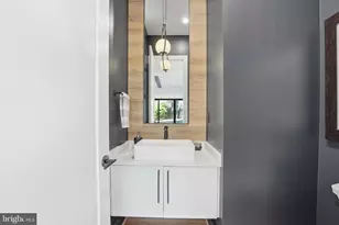 1715 Maxwell Ct, McLean, VA 22101 - Photo 21