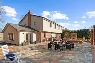 2628 Woodley Pl, Falls Church, VA 22046 - Photo 51