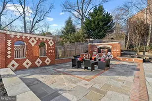 2628 Woodley Pl, Falls Church, VA 22046 - Photo 23