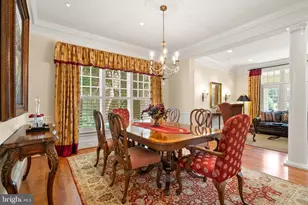 7212 Farm Meadow Ct, McLean, VA 22101 - Photo 7