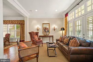7212 Farm Meadow Ct, McLean, VA 22101 - Photo 5