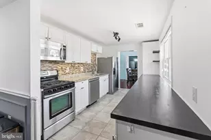 4016 Hirst Dr, Annandale, VA 22003 - Photo 11