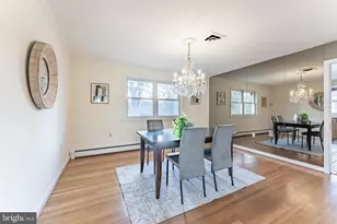 2201 Rollins Dr, Alexandria, VA 22307 - Photo 9