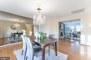 2201 Rollins Dr, Alexandria, VA 22307 - Photo 7