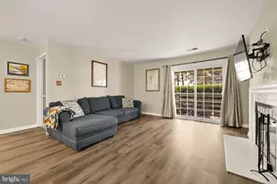 2225 Lovedale Ln, Reston, VA 20191 - Photo 3