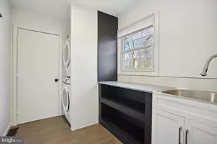 13134 Madonna Ln, Fairfax, VA 22033 - Photo 25