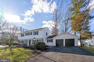 13134 Madonna Ln, Fairfax, VA 22033 - Photo 3