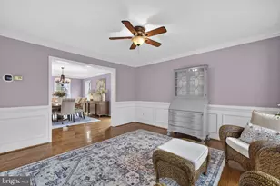 15067 Brown Post Ln, Centreville, VA 20121 - Photo 23