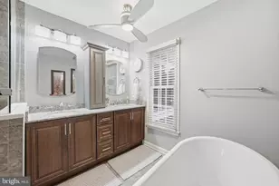 11411 Hollow Timber Ct, Reston, VA 20194 - Photo 27