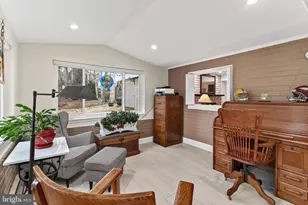 10016 Raeburn Ct, Fairfax, VA 22032 - Photo 41