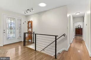 10016 Raeburn Ct, Fairfax, VA 22032 - Photo 21