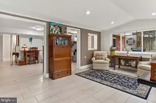 10016 Raeburn Ct, Fairfax, VA 22032 - Photo 39