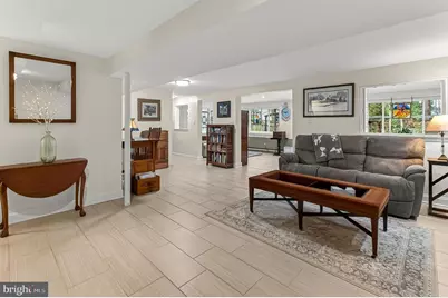 10016 Raeburn Court, Fairfax, VA 22032 - Photo 35