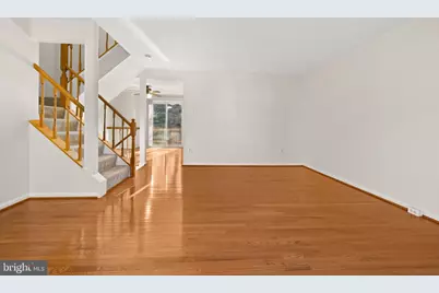 6639 Rockleigh Way, Alexandria, VA 22315 - Photo 7