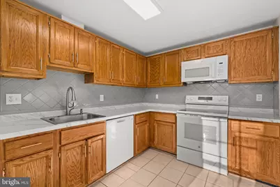 6639 Rockleigh Way, Alexandria, VA 22315 - Photo 11