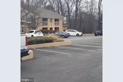 5800 Cove Landing Road Road #303, Burke, VA 22015 - Photo 3