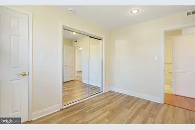 6924 Kenfig Drive, Falls Church, VA 22042 - Photo 11