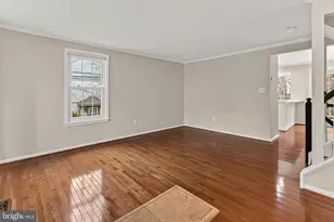 13855 Laura Ratcliff Ct, Centreville, VA 20121 - Photo 5