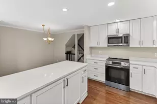 13855 Laura Ratcliff Ct, Centreville, VA 20121 - Photo 17