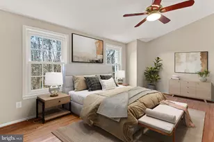 13855 Laura Ratcliff Ct, Centreville, VA 20121 - Photo 9