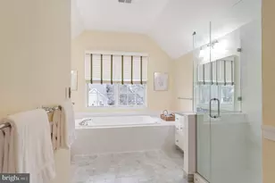 10812 Crippen Vale Ct, Reston, VA 20194 - Photo 31