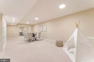 10812 Crippen Vale Ct, Reston, VA 20194 - Photo 49