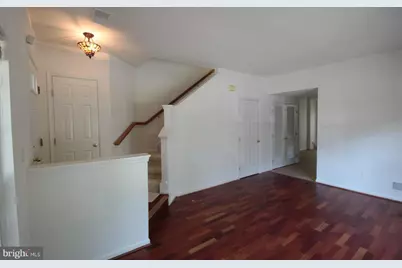 4312 Mallory Hill Lane, Fairfax, VA 22033 - Photo 3