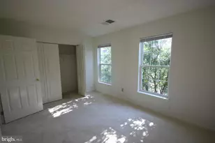 4312 Mallory Hill Ln, Fairfax, VA 22033 - Photo 13