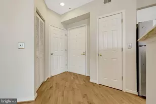 1625 International Dr, McLean, VA 22102 - Photo 3