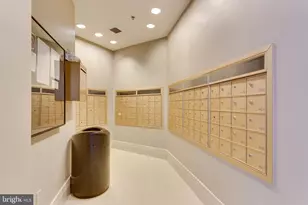 1625 International Dr, McLean, VA 22102 - Photo 47