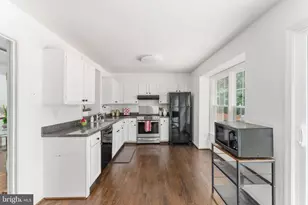 10456 Malone Ct, Fairfax, VA 22032 - Photo 17