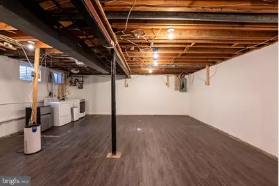 8209 Mockingbird Drive, Annandale, VA 22003 - Photo 35