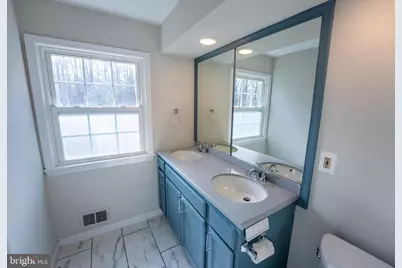 8209 Mockingbird Drive, Annandale, VA 22003 - Photo 33