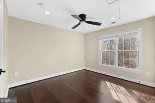 8138 Rondelay Ln, Fairfax Station, VA 22039 - Photo 35