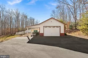 8138 Rondelay Ln, Fairfax Station, VA 22039 - Photo 53