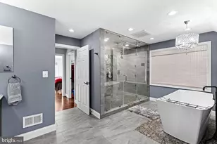 8138 Rondelay Ln, Fairfax Station, VA 22039 - Photo 31