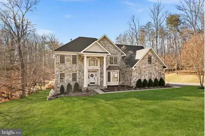 8138 Rondelay Lane, Fairfax Station, VA 22039 - Photo 3